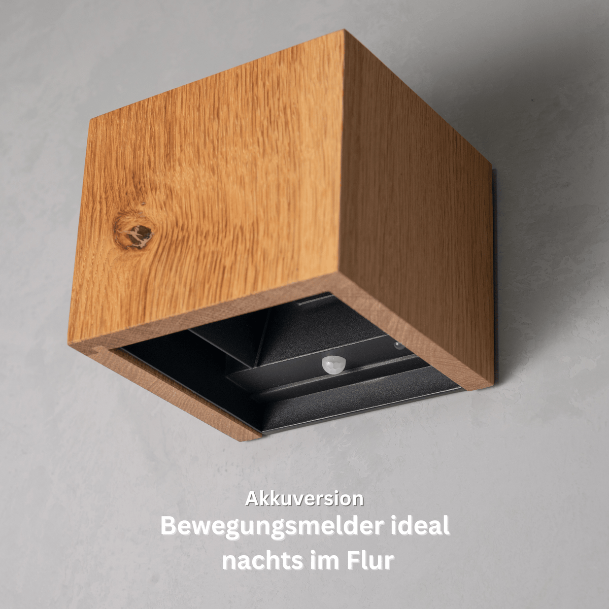 LeuchtNatur Wandleuchte Cubus Holz Wandlampe von LeuchtNatur | handgemacht in Zirbe